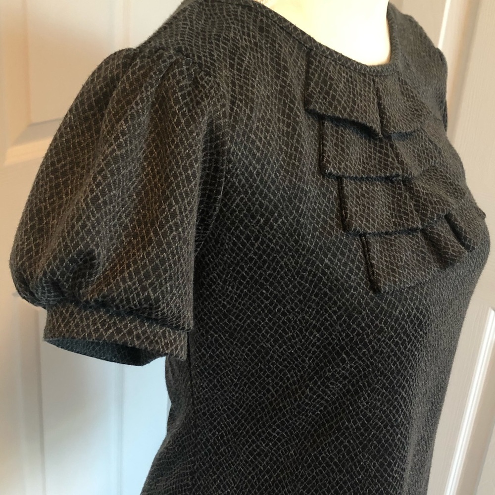 Deep charcoal and grey designed short sleeve sweater front ruffle super cute